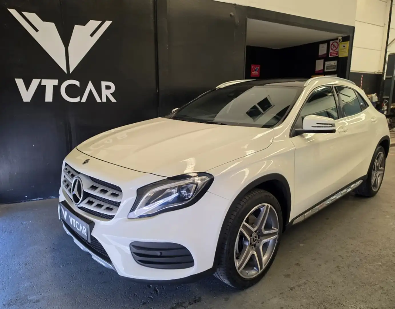 Mercedes-Benz GLA 200 Blanco - 1