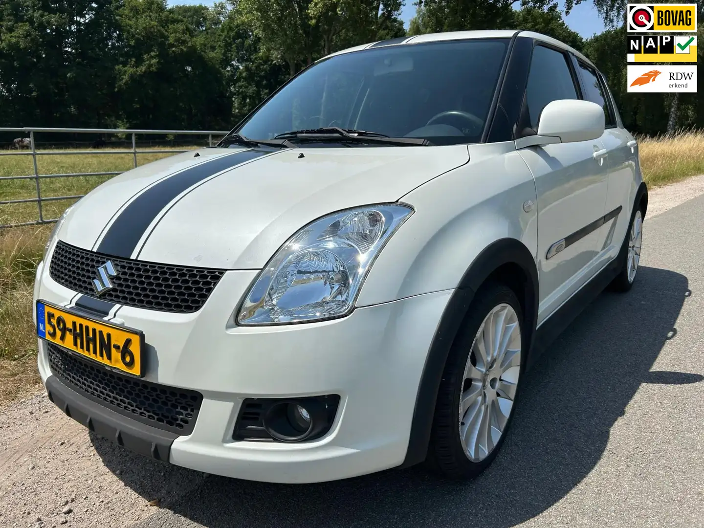 Suzuki Swift 1.3 Shogun super gave en fijn rijdend NIEUWE apk Wit - 1