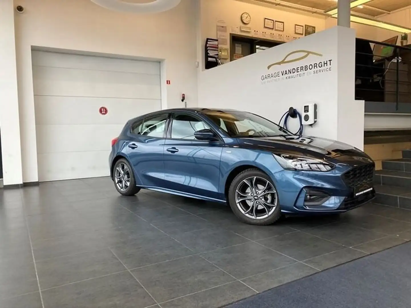Ford Focus ST-LINE BENZINE 125PK   SLECHTS 19000 KM Blu/Azzurro - 1