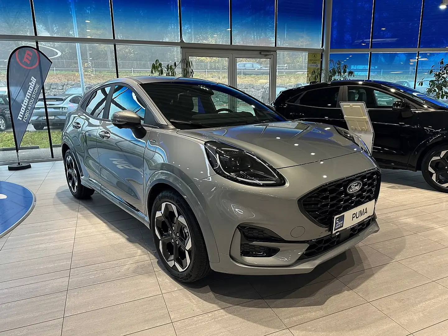 Ford Puma 1,0 EcoBoost Hybrid ST-Line X Silber - 1