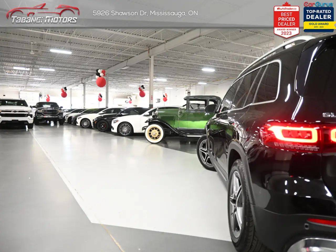 Mercedes-Benz GLB снимка Mercedes-Benz GLB