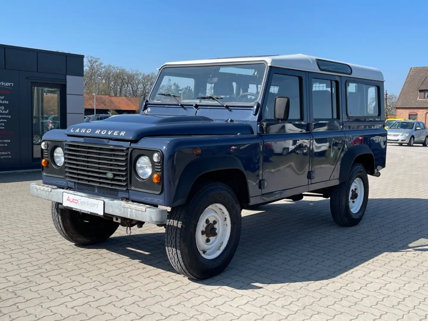 Land Rover Defender 2.4 Td4 110 Station Wagon TÜV NEU Blau - 2