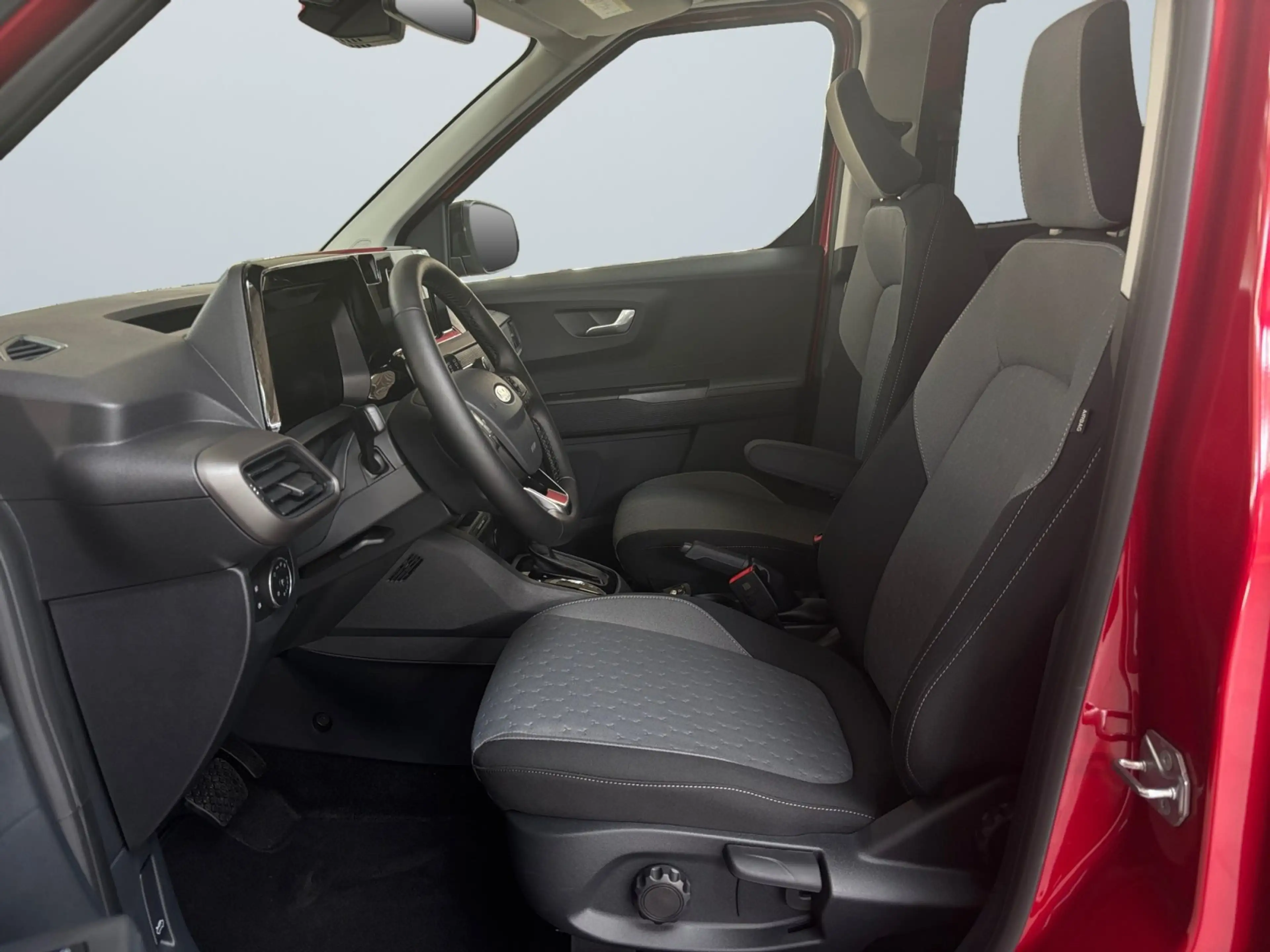 Ford Tourneo Courier Titanium 1.0 EcoBoost Winterpaket — photo 7