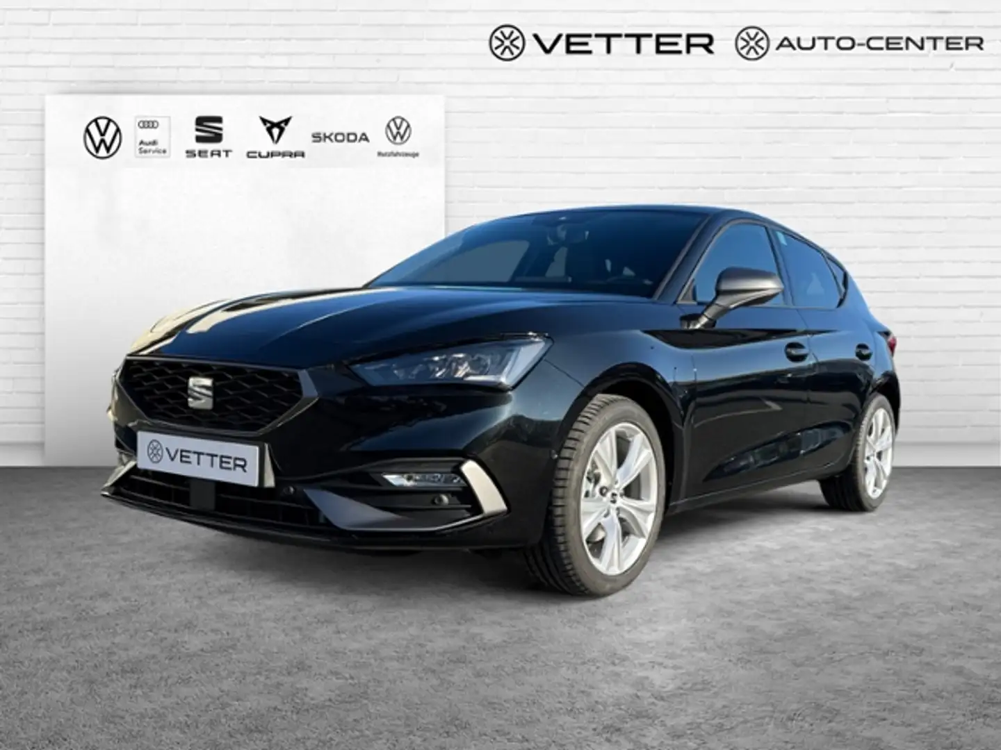 SEAT Leon 1.5 eTSI FR DSG KLIMA LED ALU Schwarz - 1