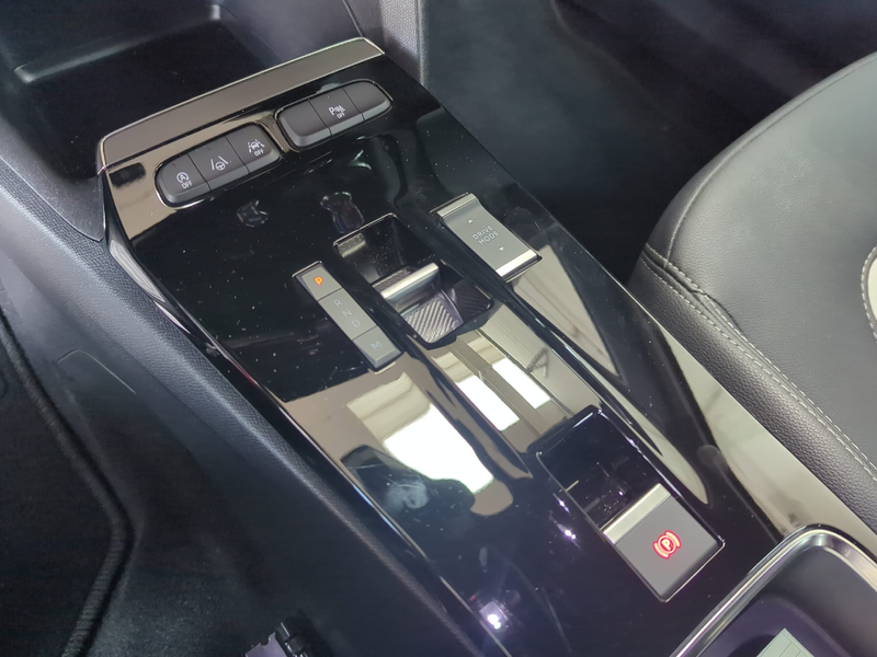 Opel Mokka 1.2 Turbo Ultimate Alcantara+LED+Navi+SHZ — photo 12