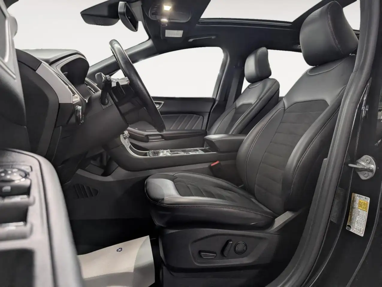 Ford Edge снимка Ford Edge