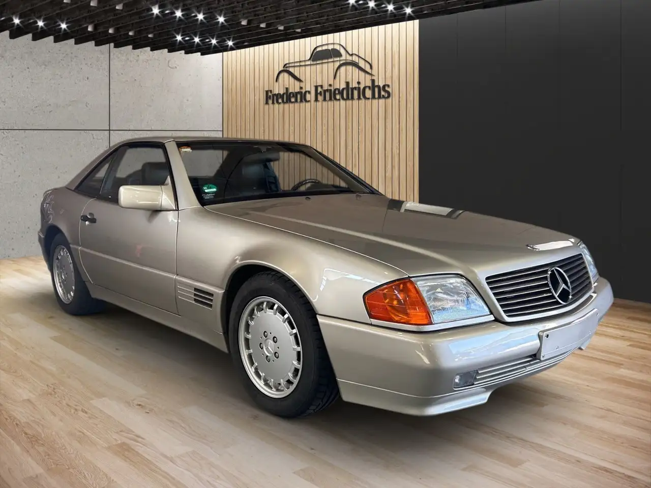 Mercedes-Benz SL 300 Originalzustand H-Kennzeichen, foto 2