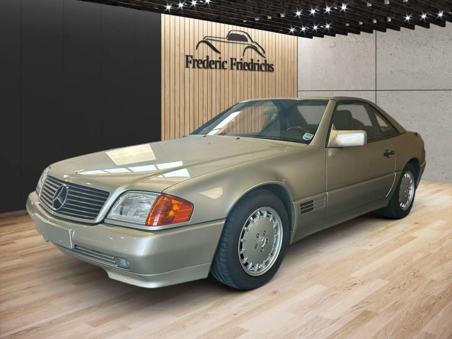 Mercedes-Benz SL 300 Originalzustand H-Kennzeichen Argent - 1