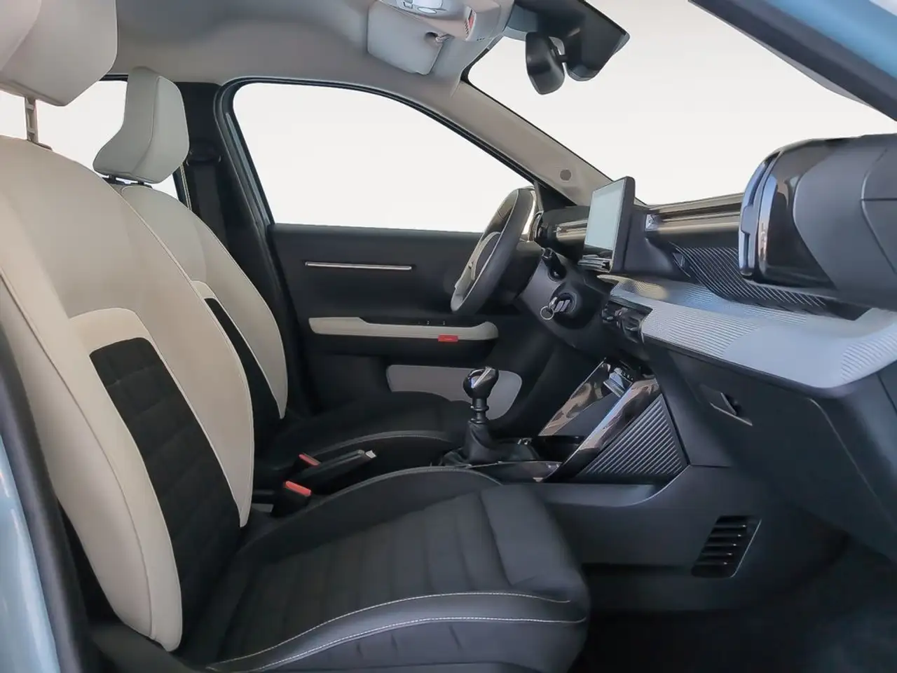 2025 Citroen C3 1.2 Turbo S&S Max 100, photograph 12