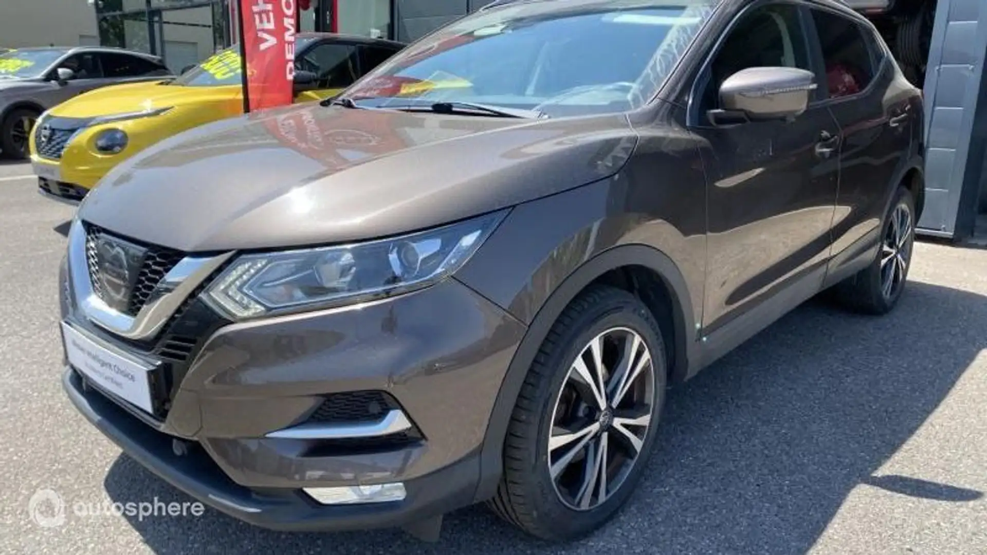 Nissan Qashqai 1.2 DIG-T 115ch N-Connecta - 1