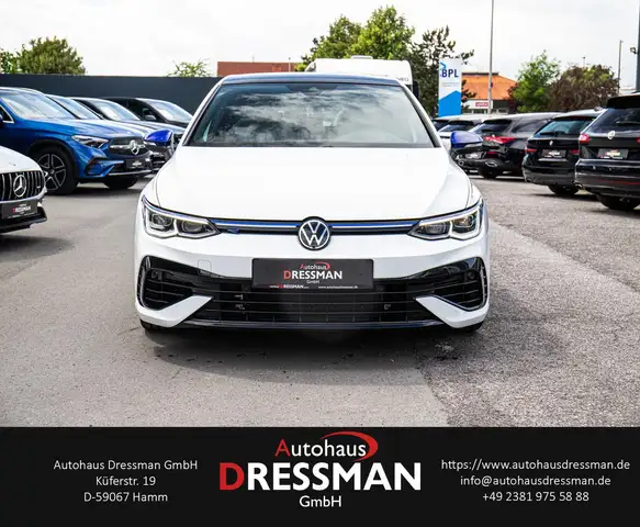 Volkswagen Golf view 2