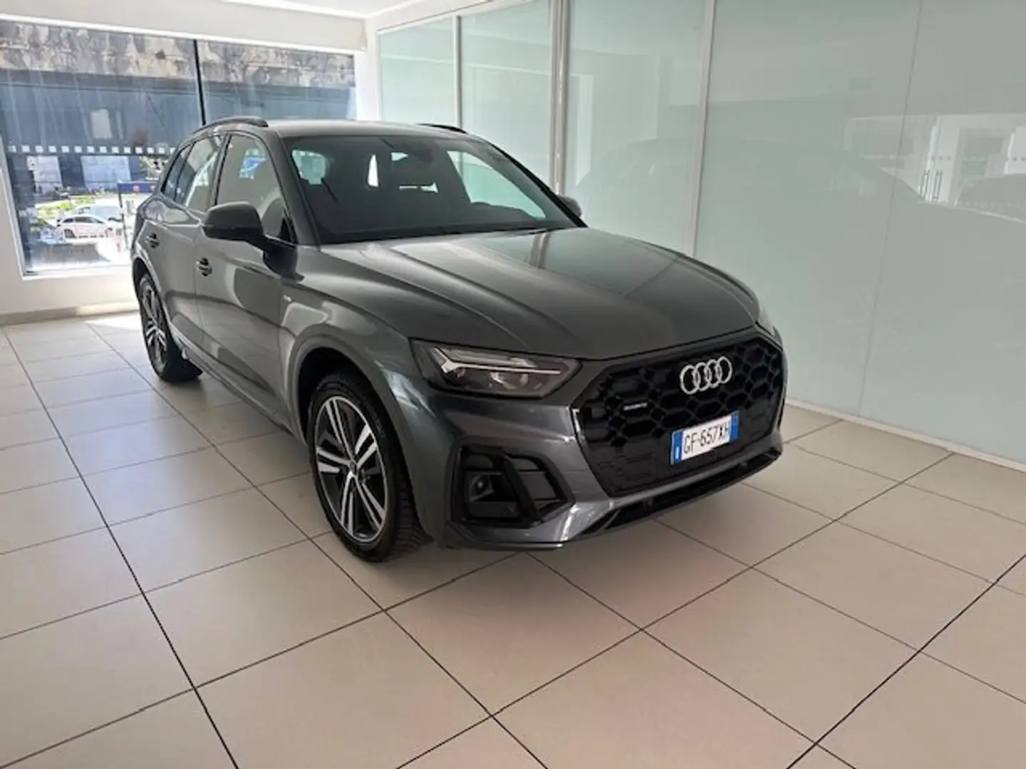 Audi Q5 Q5 II 2020 40 2.0 tdi mhev 12V S line quattro Grigio - 1