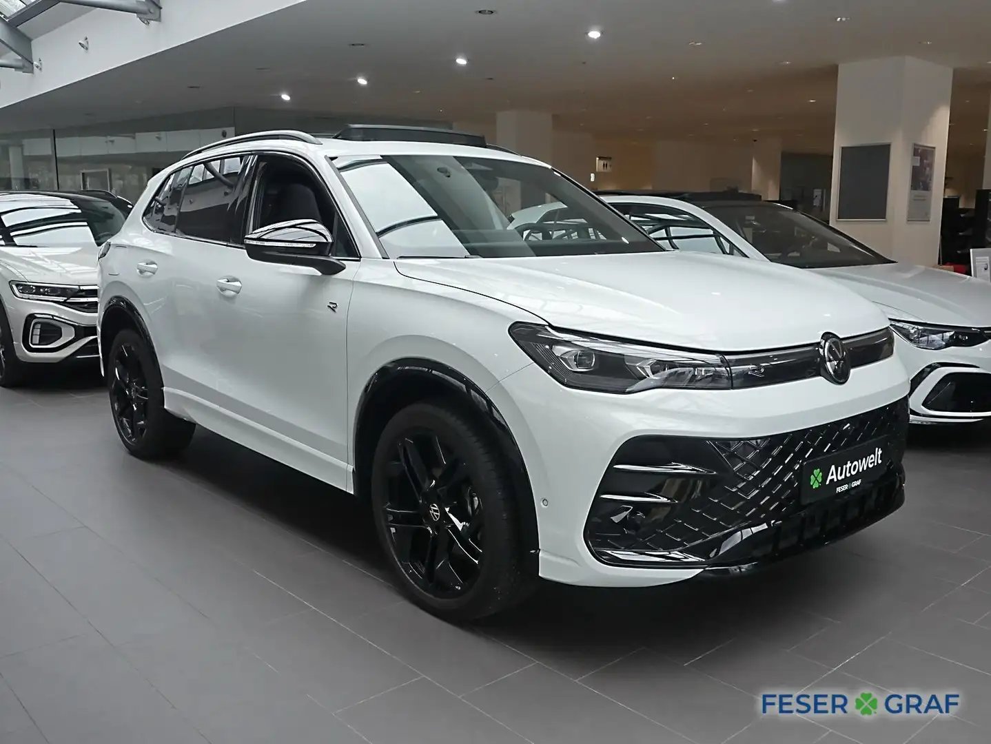 Volkswagen Tiguan R-Line 4M 2.0 TDI DSG Navi AHK Pano IQ-LED Blanc - 2