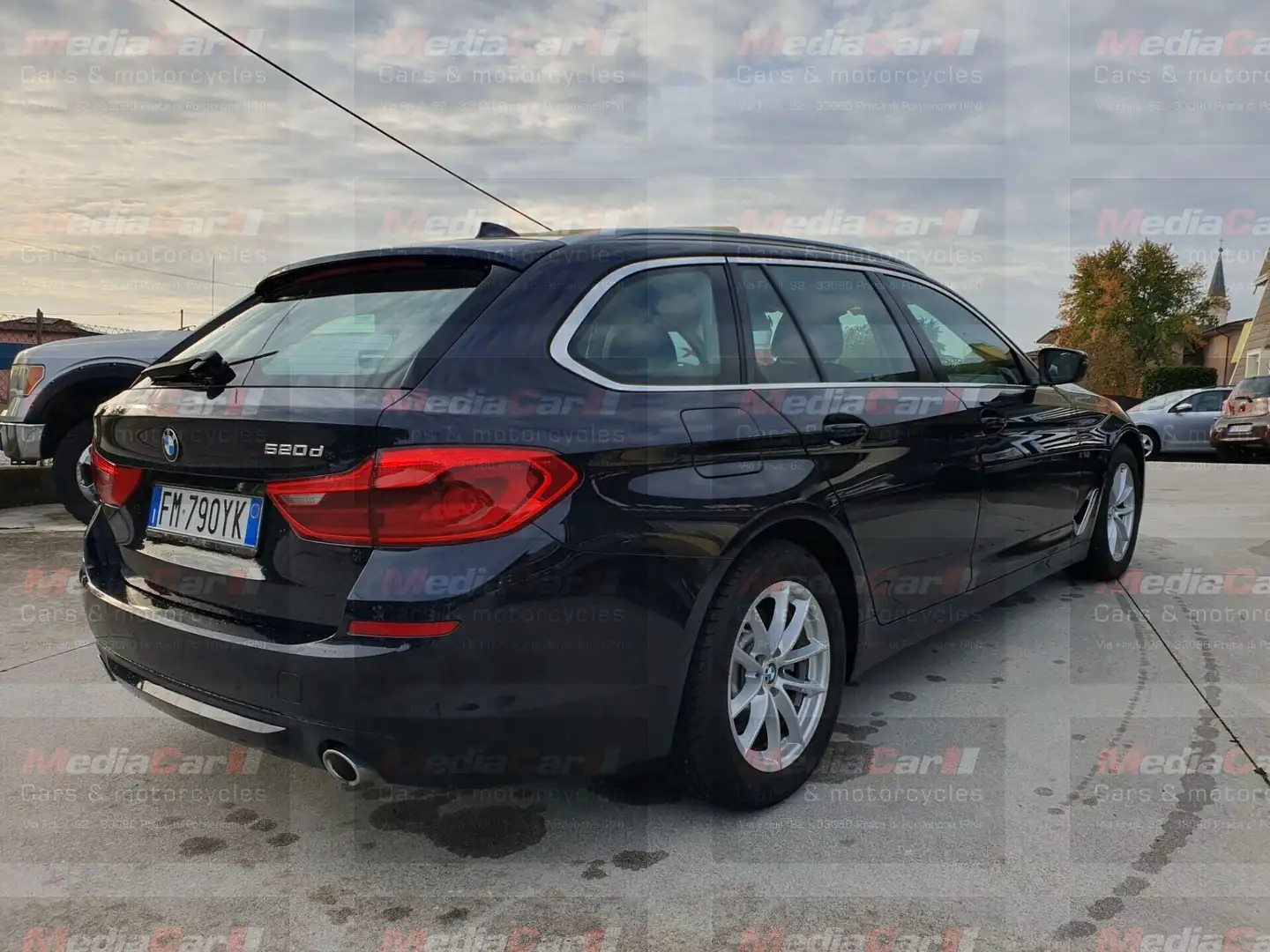 BMW 520 Serie 5 Blu/Azzurro - 2