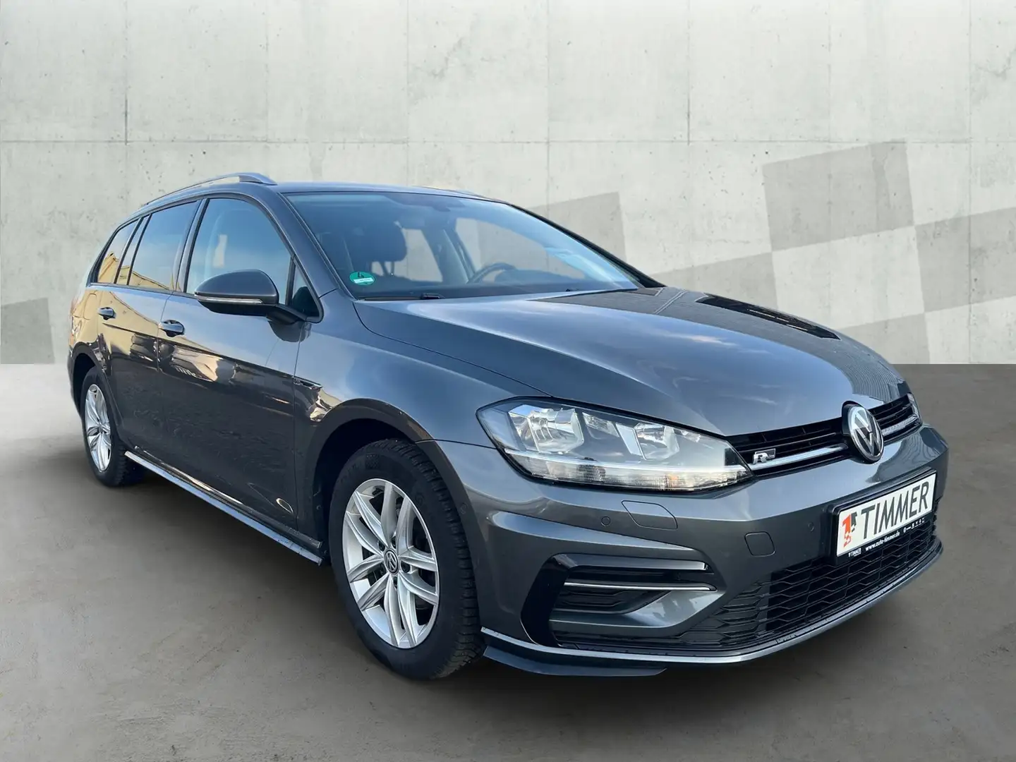 Volkswagen Golf Variant VII Variant 1.5 TSI R-Line *AHK*ACC*R-Kam*NAVI*AL Grau - 2