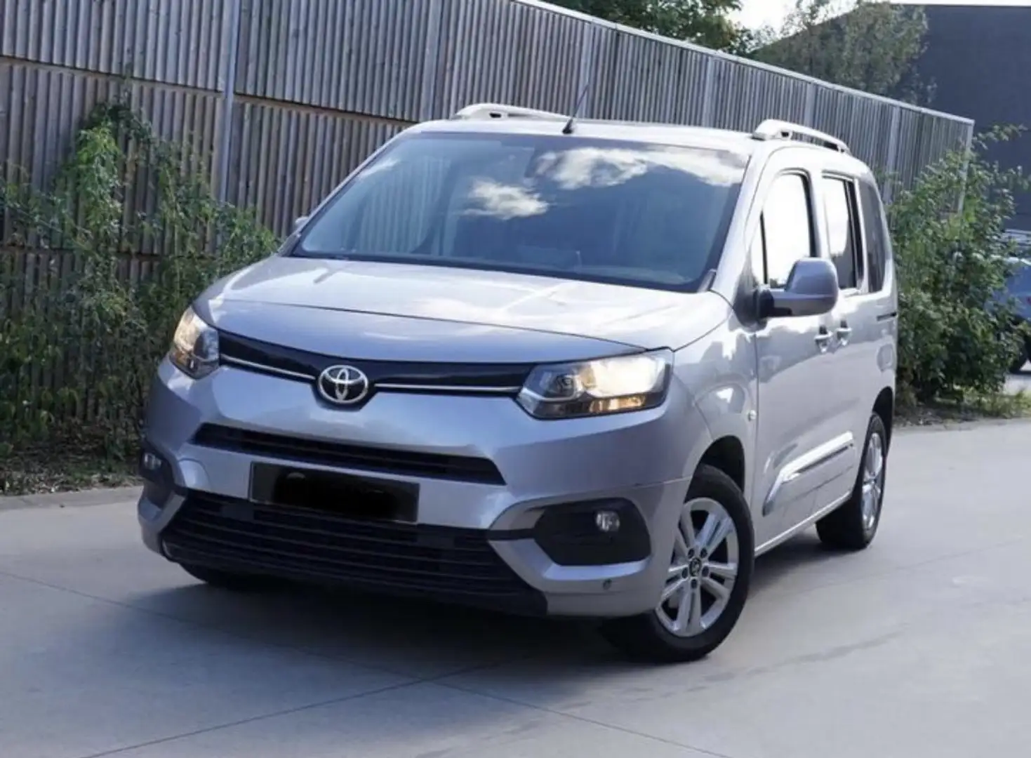 Toyota Proace City L1 1,2-l benzine Turbo S&S Comfort - 1