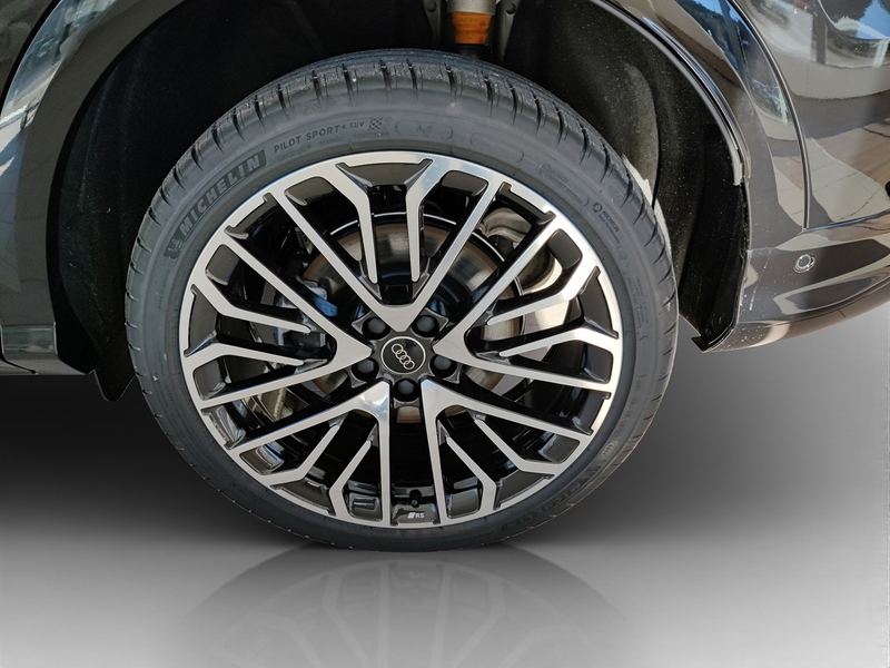 Audi Q5 SUV TDI quattro 150 kW S tronic AHK, Pano — photo 9
