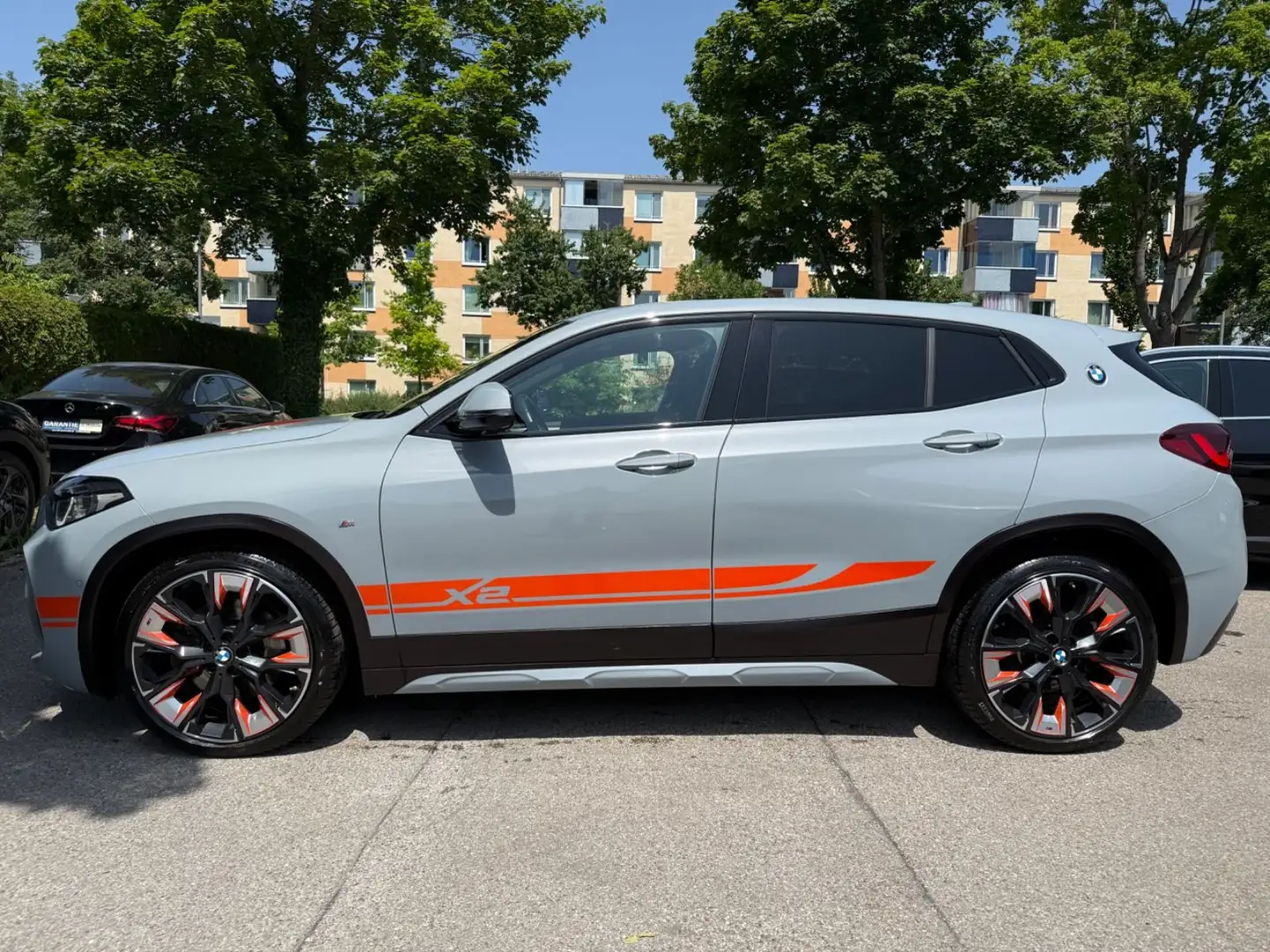 BMW X2 sDrive 20 i Edition M Mesh AUT~Head~Leder~LED Grau - 2