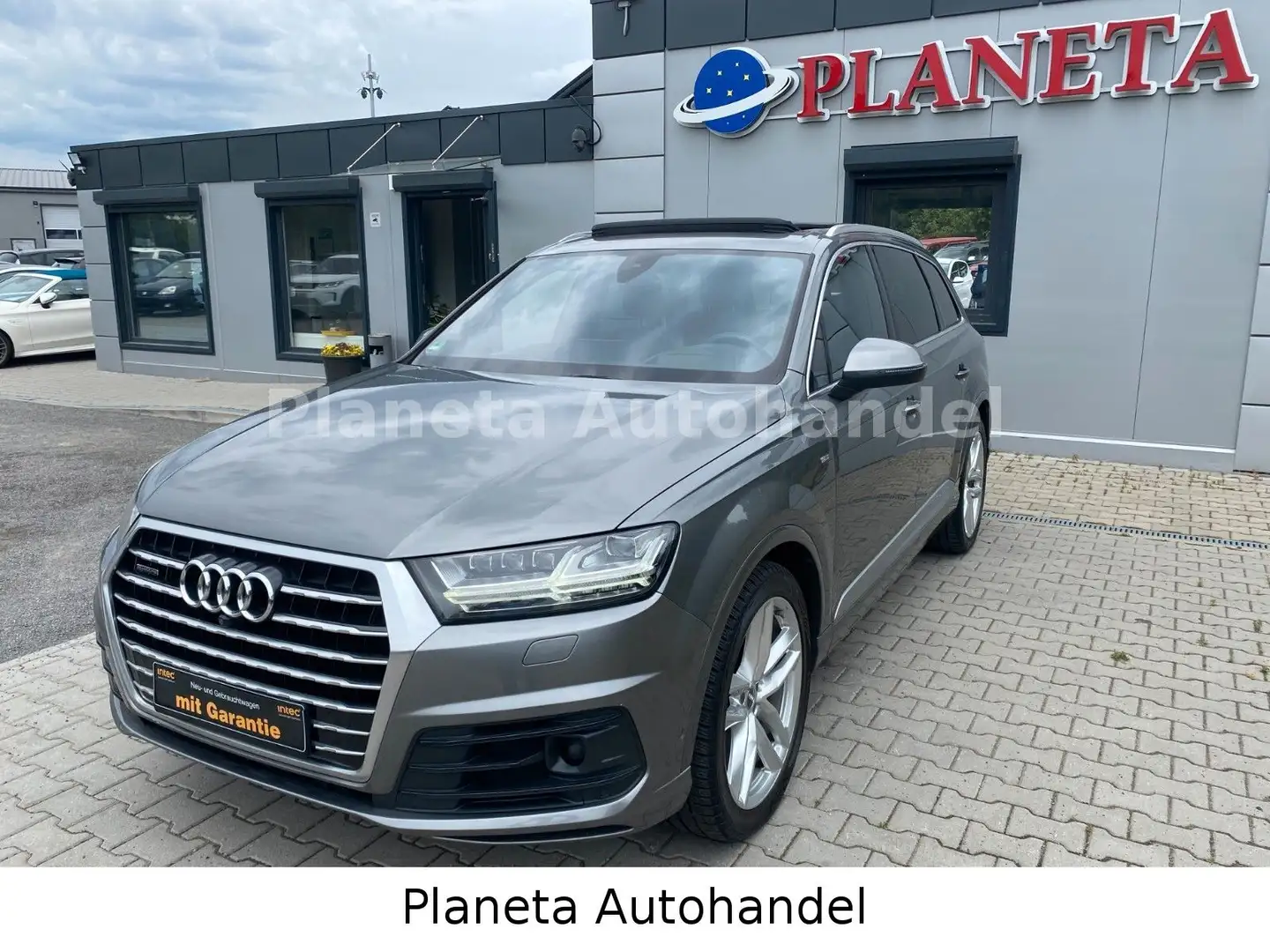 Audi Q7 3.0 TDI quattro*S-LINE*SOFT-CLOSE*PANO*HEAD-U Grau - 2