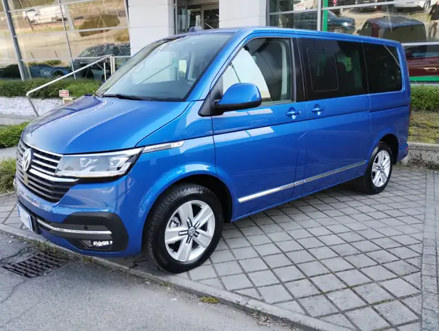 Volkswagen T6.1 Caravelle 8 posti