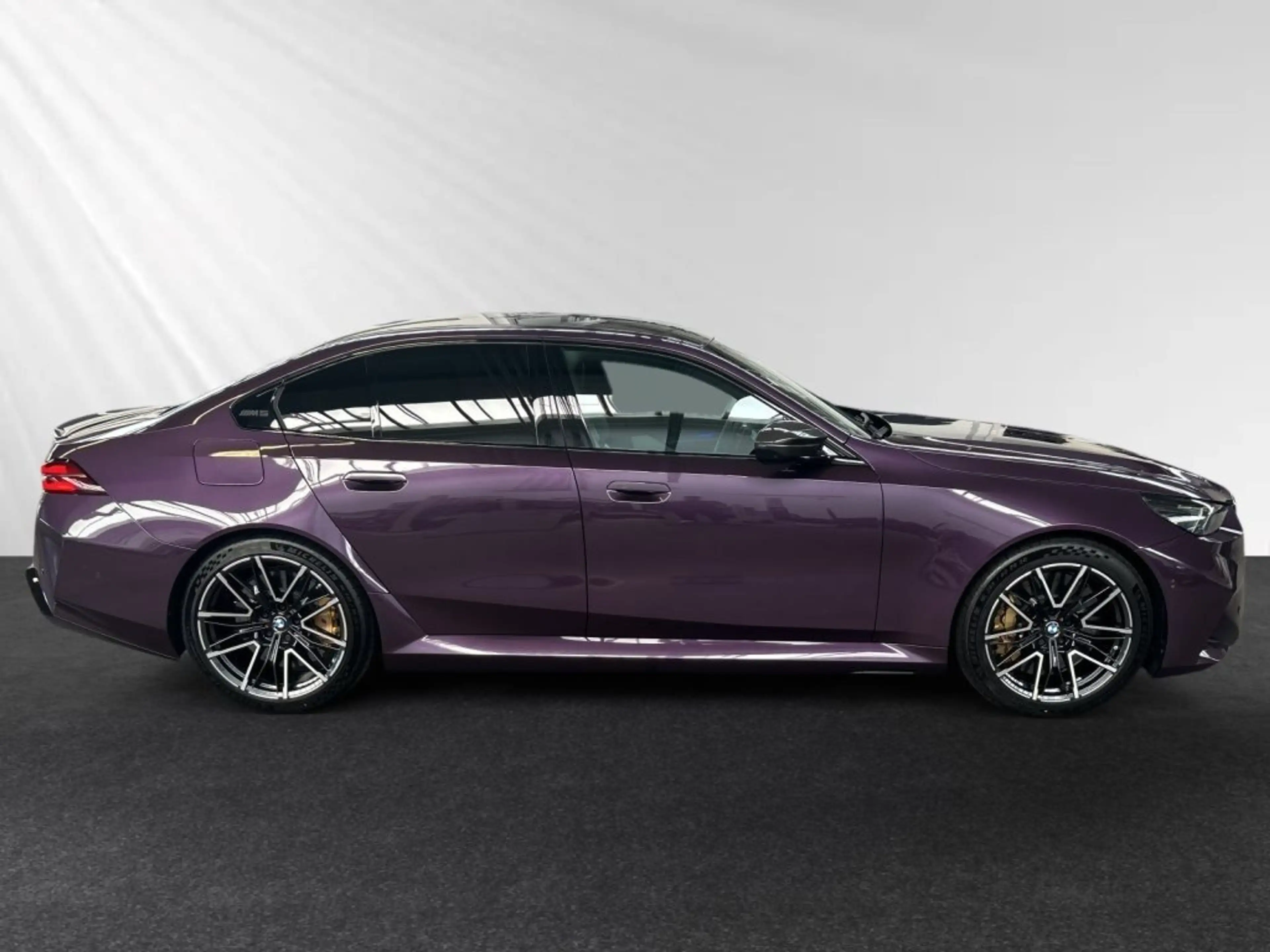 BMW M5 Limousine *Daytonaviolett*|M Driver'sPackage — photo 2