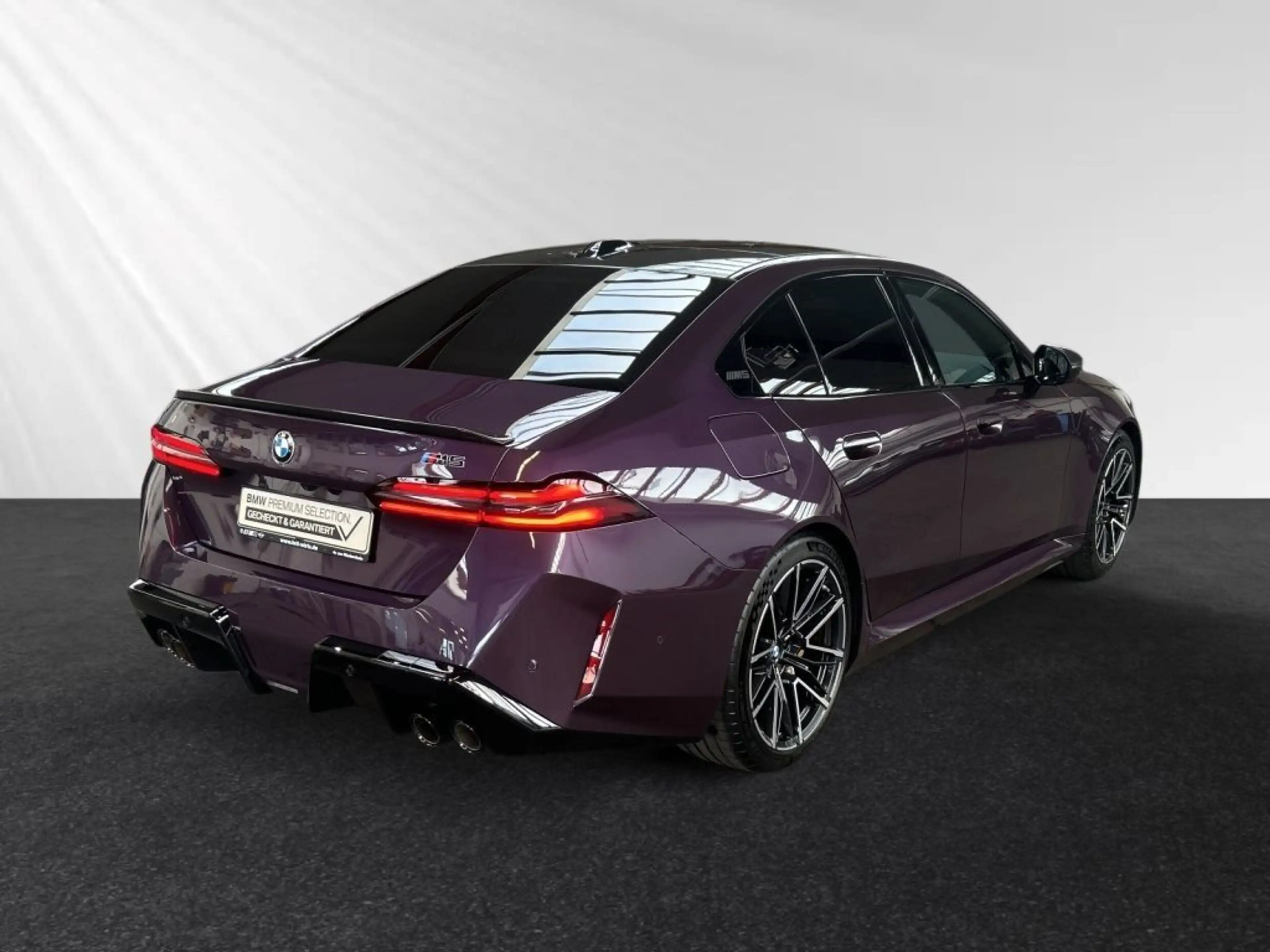 BMW M5 Limousine *Daytonaviolett*|M Driver'sPackage — photo 3