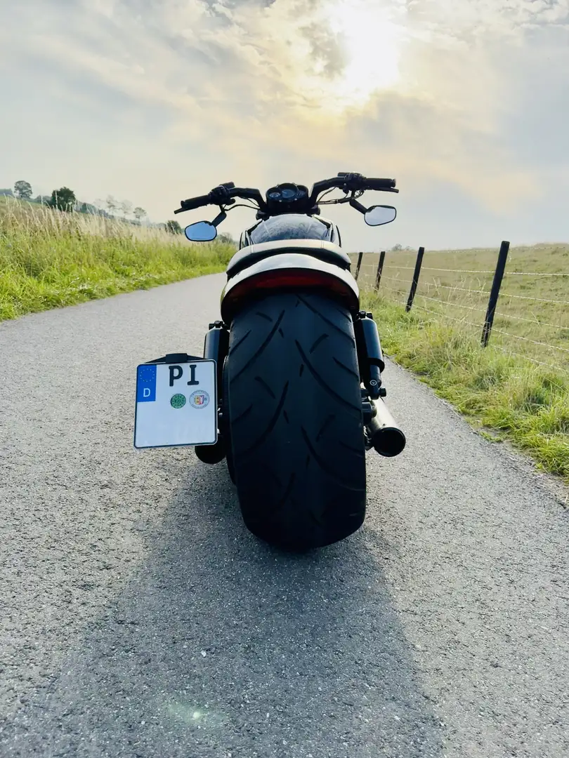 Harley-Davidson V-Rod Muscle Night Rod NRS - 2