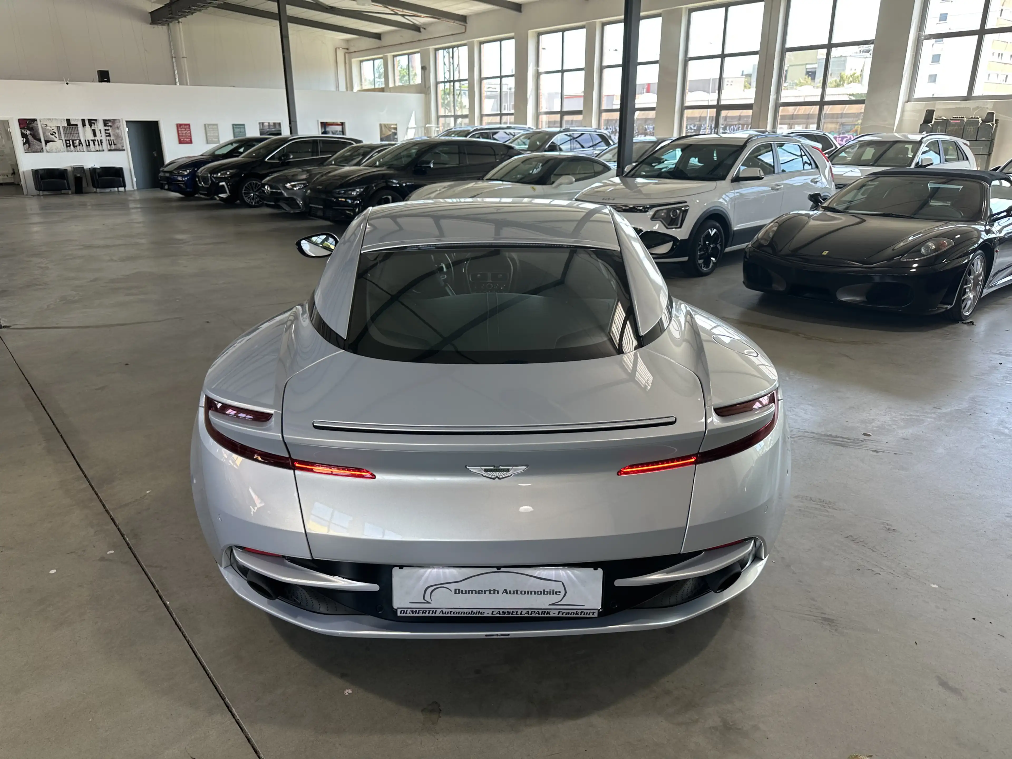 Aston Martin DB11 V 12 Launch Edition B&O 360 U-Frei — photo 7
