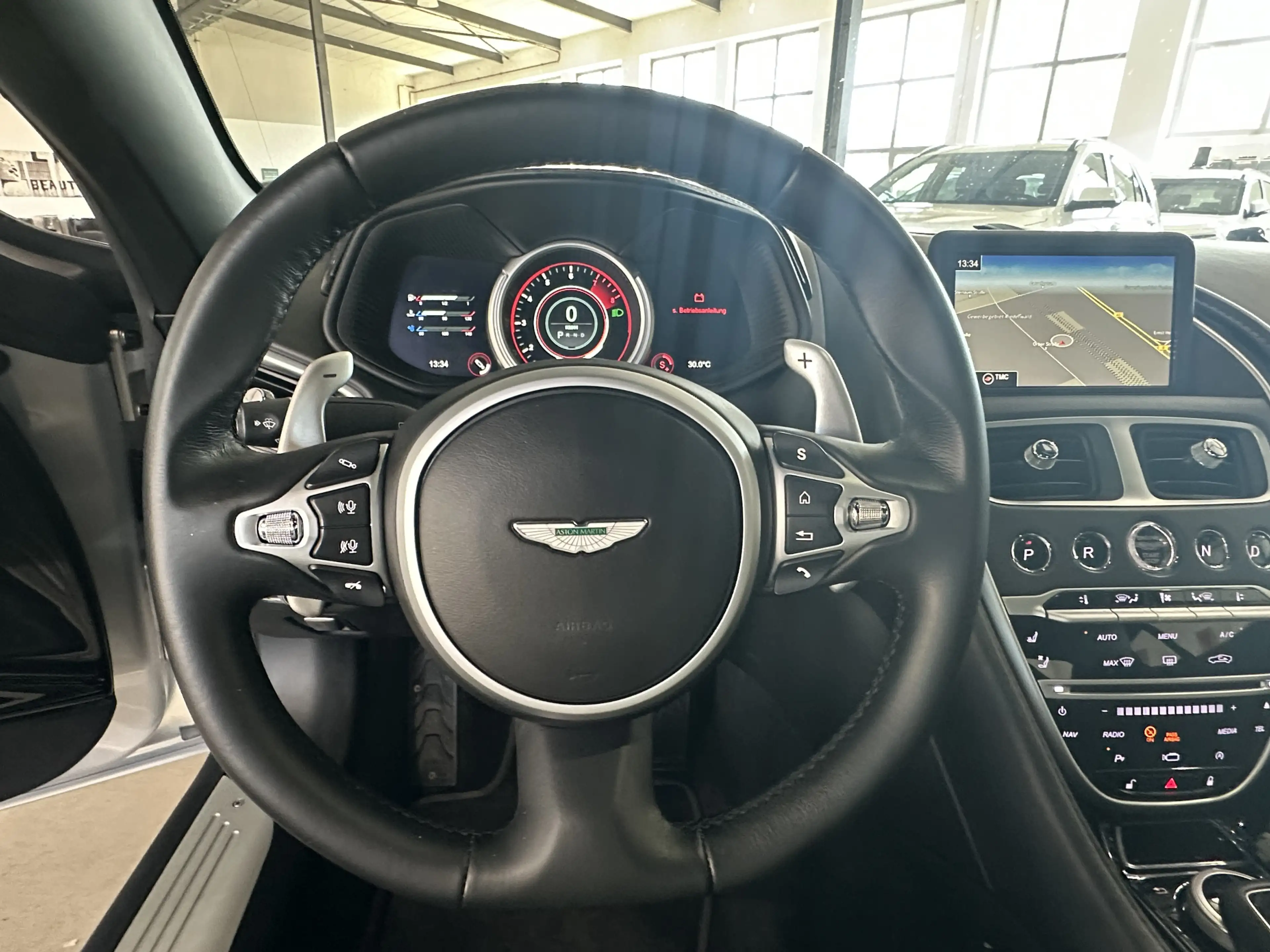 Aston Martin DB11 V 12 Launch Edition B&O 360 U-Frei — photo 14