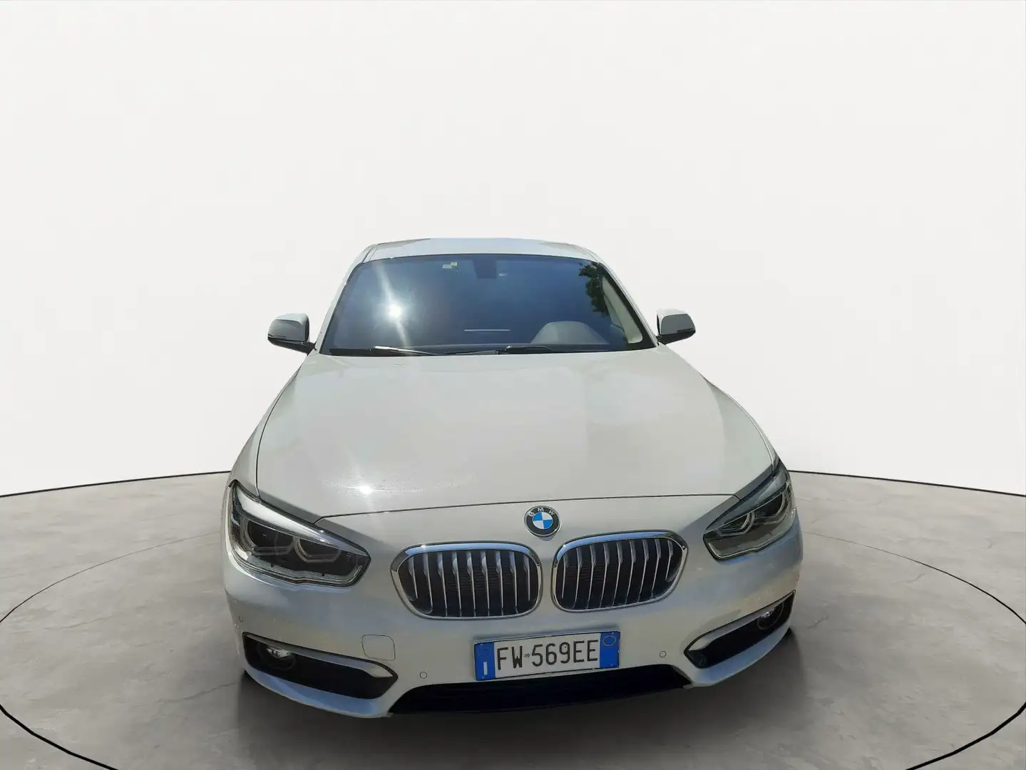 BMW 116 d Urban 5p Bianco - 1