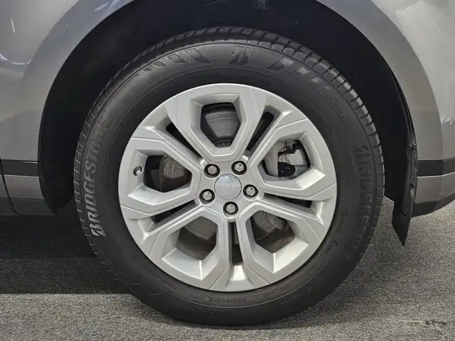 Land Rover Range Rover Evoque view 11