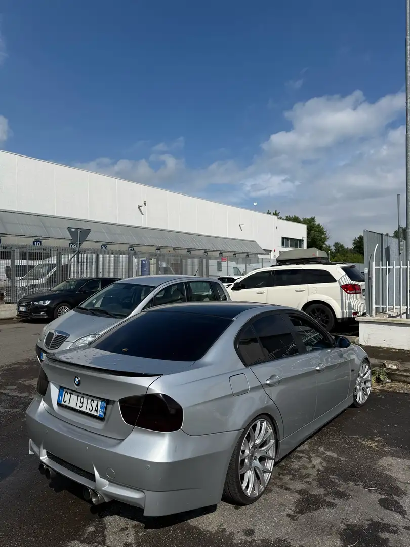 BMW 320 320d Attiva Grigio - 2