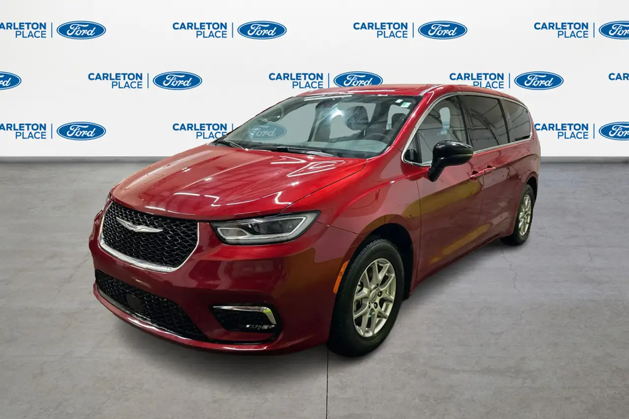 Chrysler Pacifica снимка Chrysler Pacifica