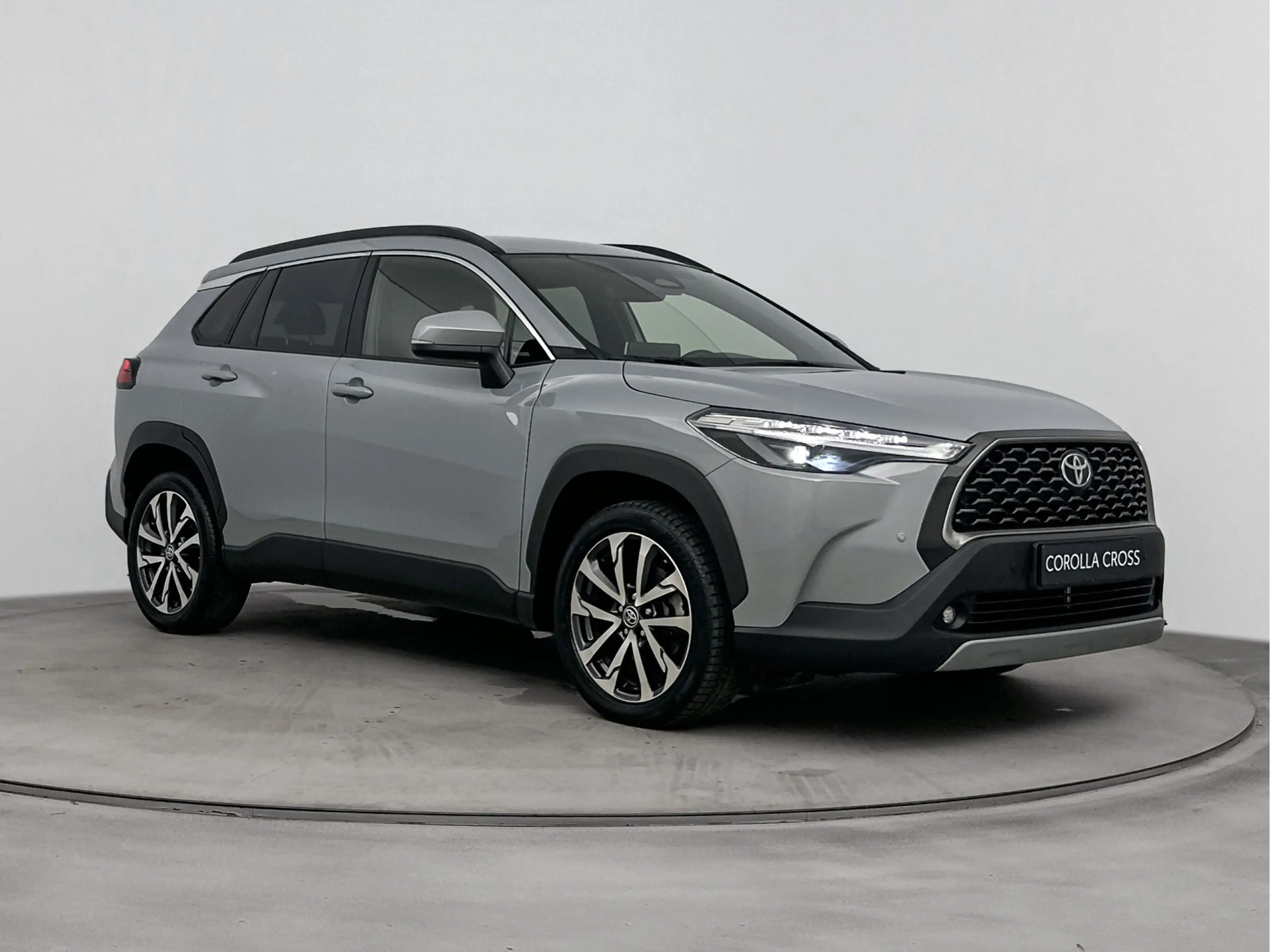 Toyota Corolla Cross Hybrid 140 Dynamic Limited | Parkeersensoren V+A | — photo 12