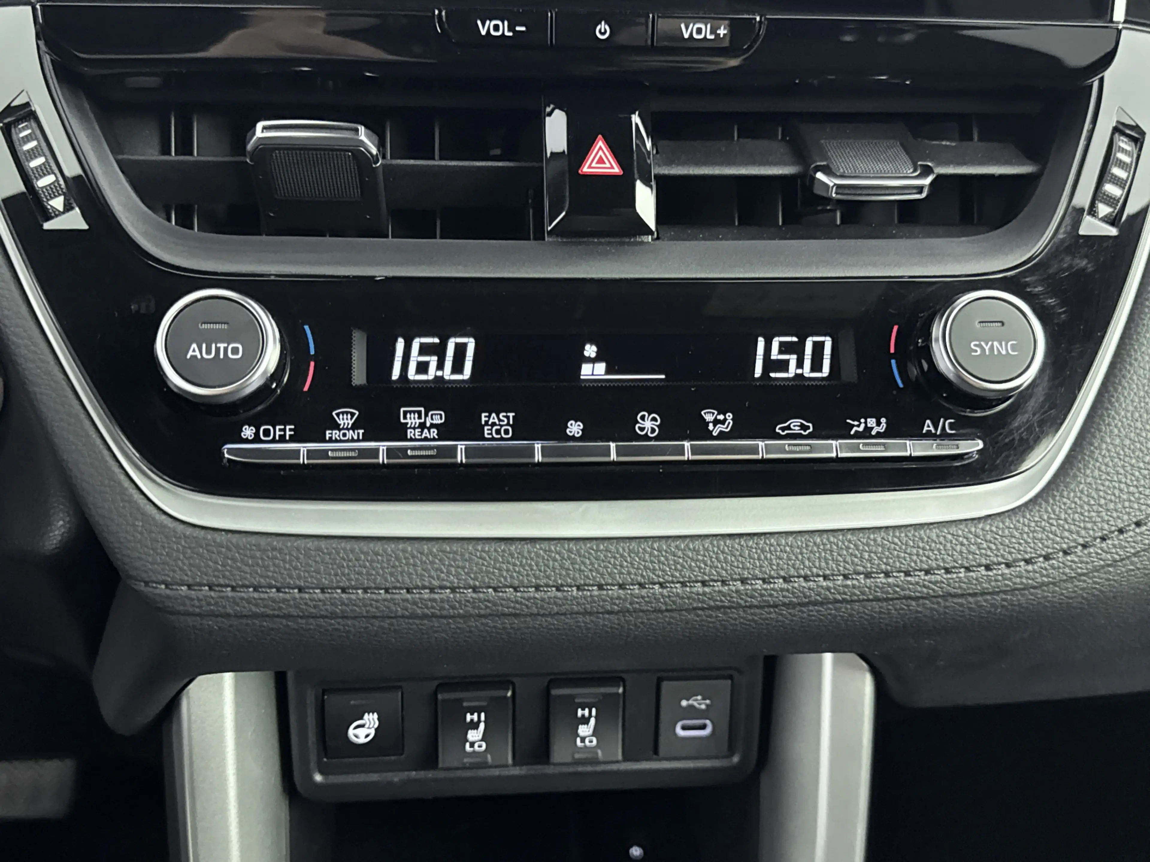 Toyota Corolla Cross Hybrid 140 Dynamic Limited | Parkeersensoren V+A | — photo 9