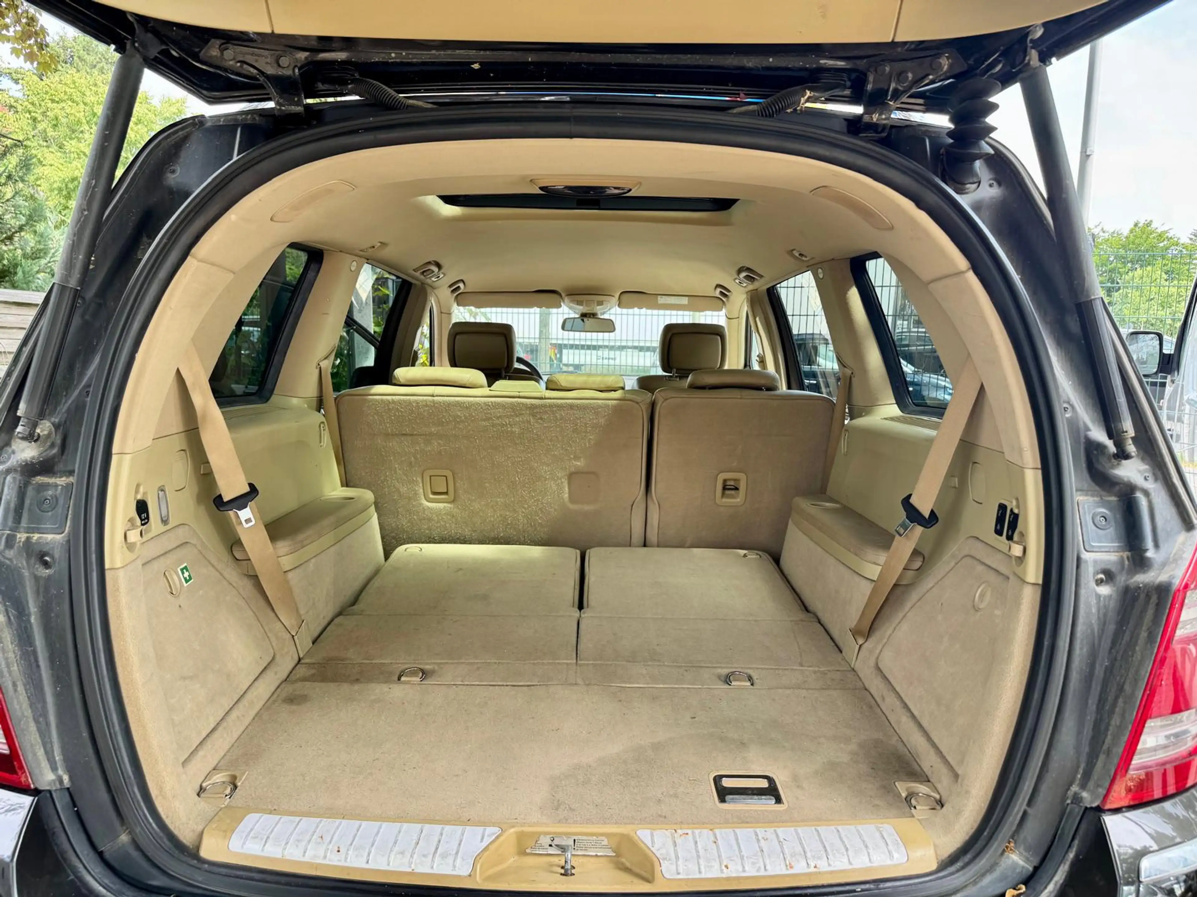 Mercedes-Benz GL 320 CDI 4 MATIC Navi 7 Sitzer Leder 20 Zoll Alu DPF — photo 13