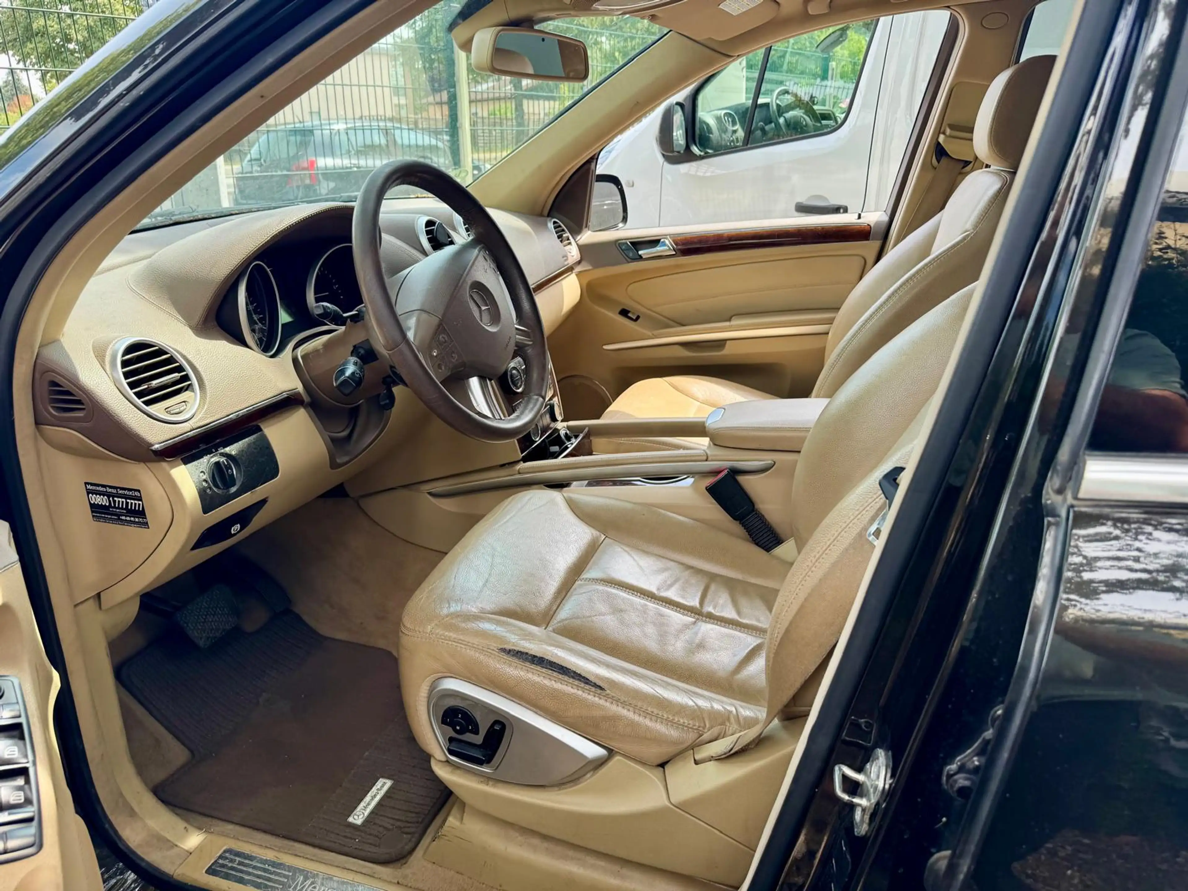Mercedes-Benz GL 320 CDI 4 MATIC Navi 7 Sitzer Leder 20 Zoll Alu DPF — photo 4