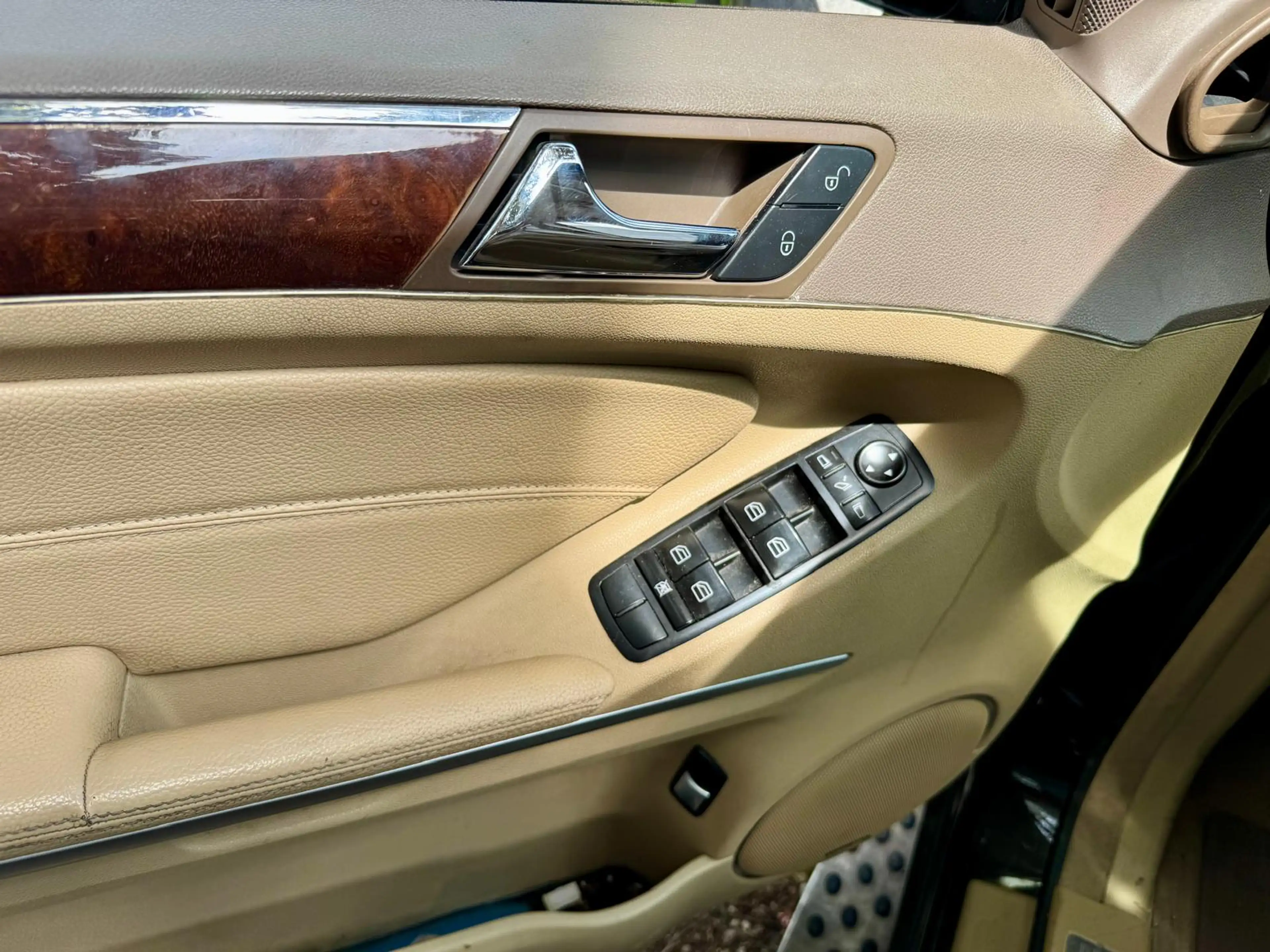 Mercedes-Benz GL 320 CDI 4 MATIC Navi 7 Sitzer Leder 20 Zoll Alu DPF — photo 8
