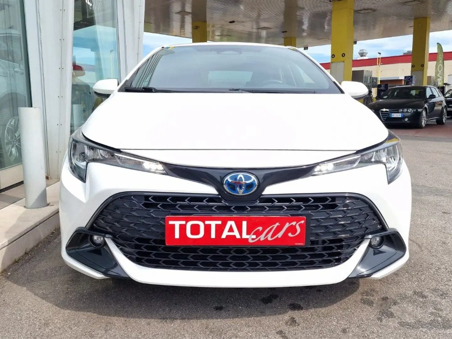 Toyota Corolla 1.8 Hybrid Active HEV Full Hybrid Bianco - 2