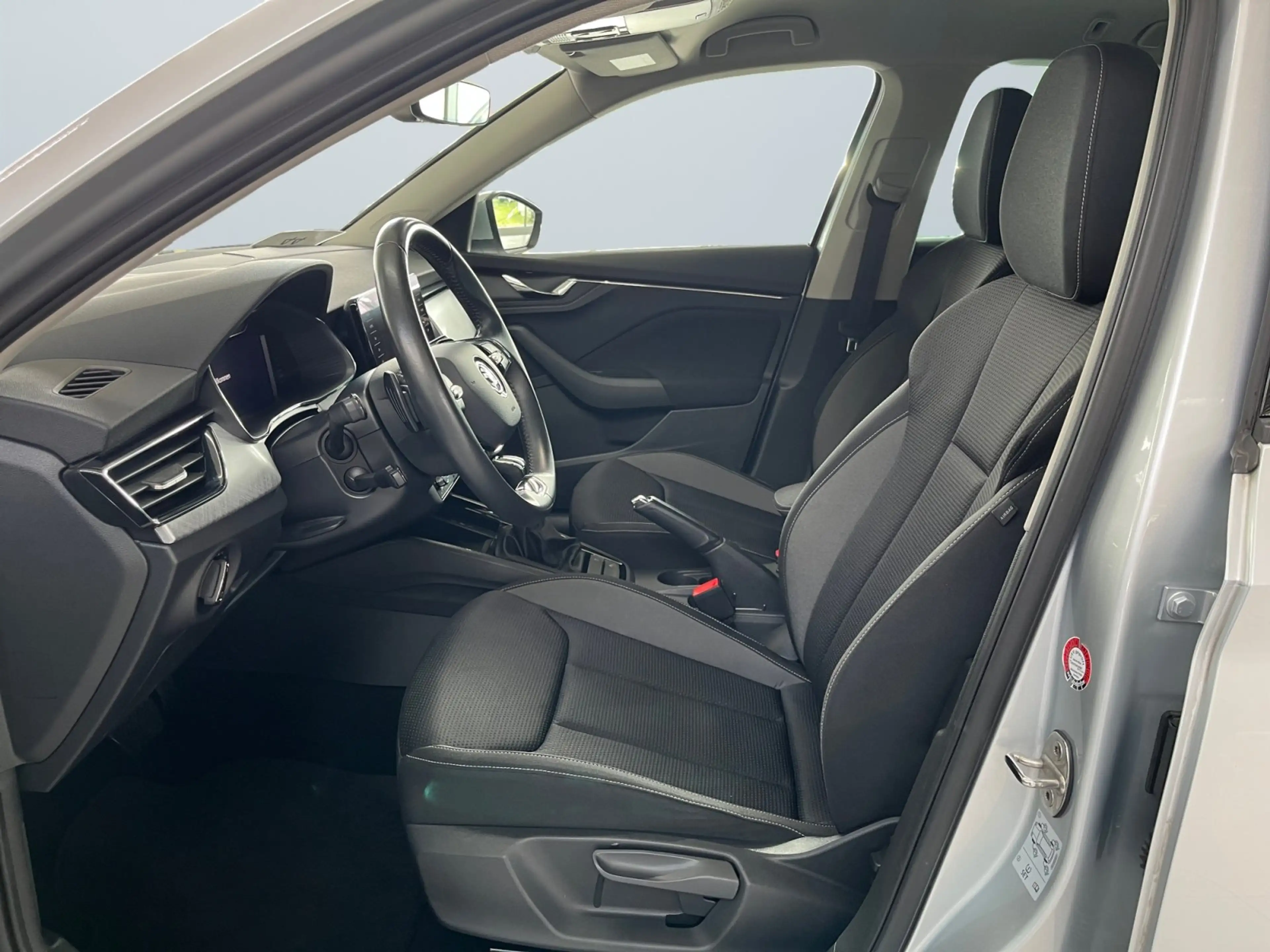 Skoda Kamiq Tour 1.0 TSI DSG Abstandstempomat — photo 7