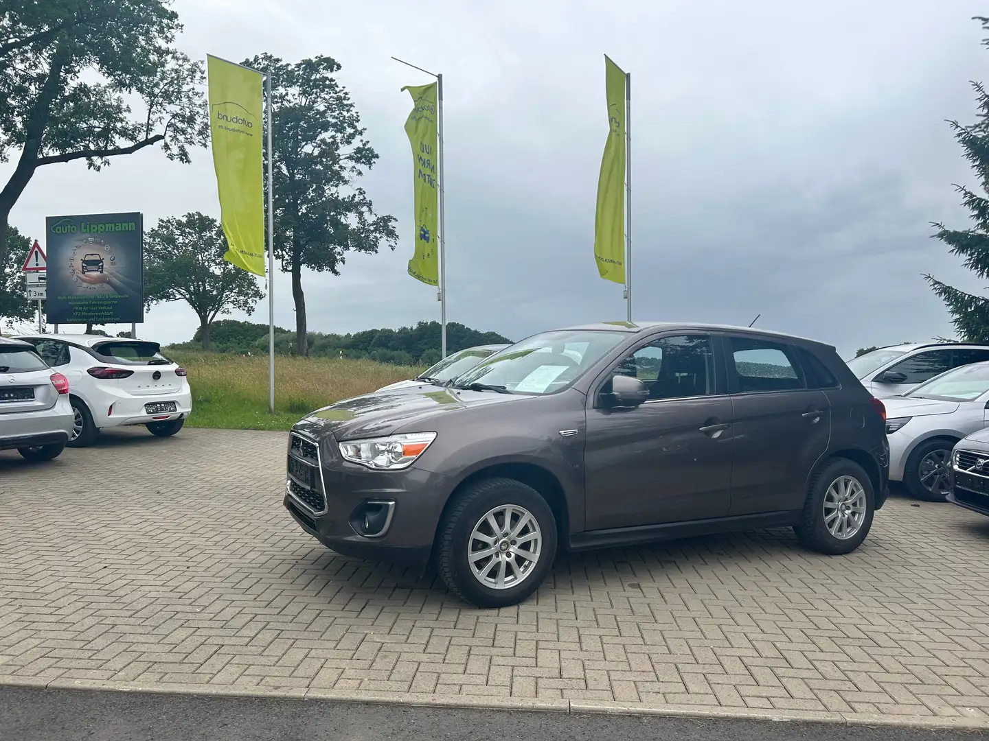 Mitsubishi ASX Klassik Kollektion 2WD AHK ALU RFK Brown - 1