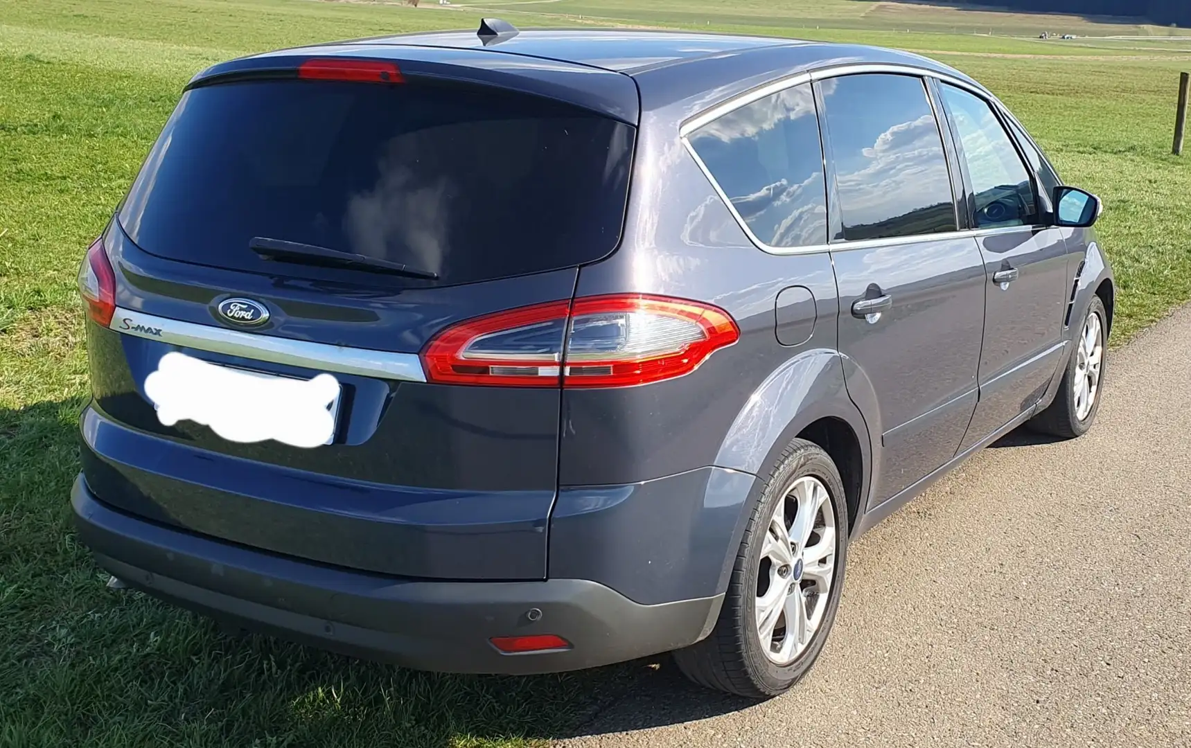 Ford S-Max Titanium (02.2010->) - 2