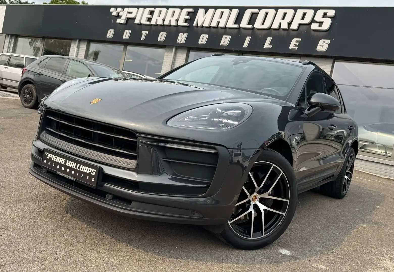 Porsche Macan 2.0 PDK FACELIFT / 1 PROPR / CARNET COMPLET / PANO Gris - 1