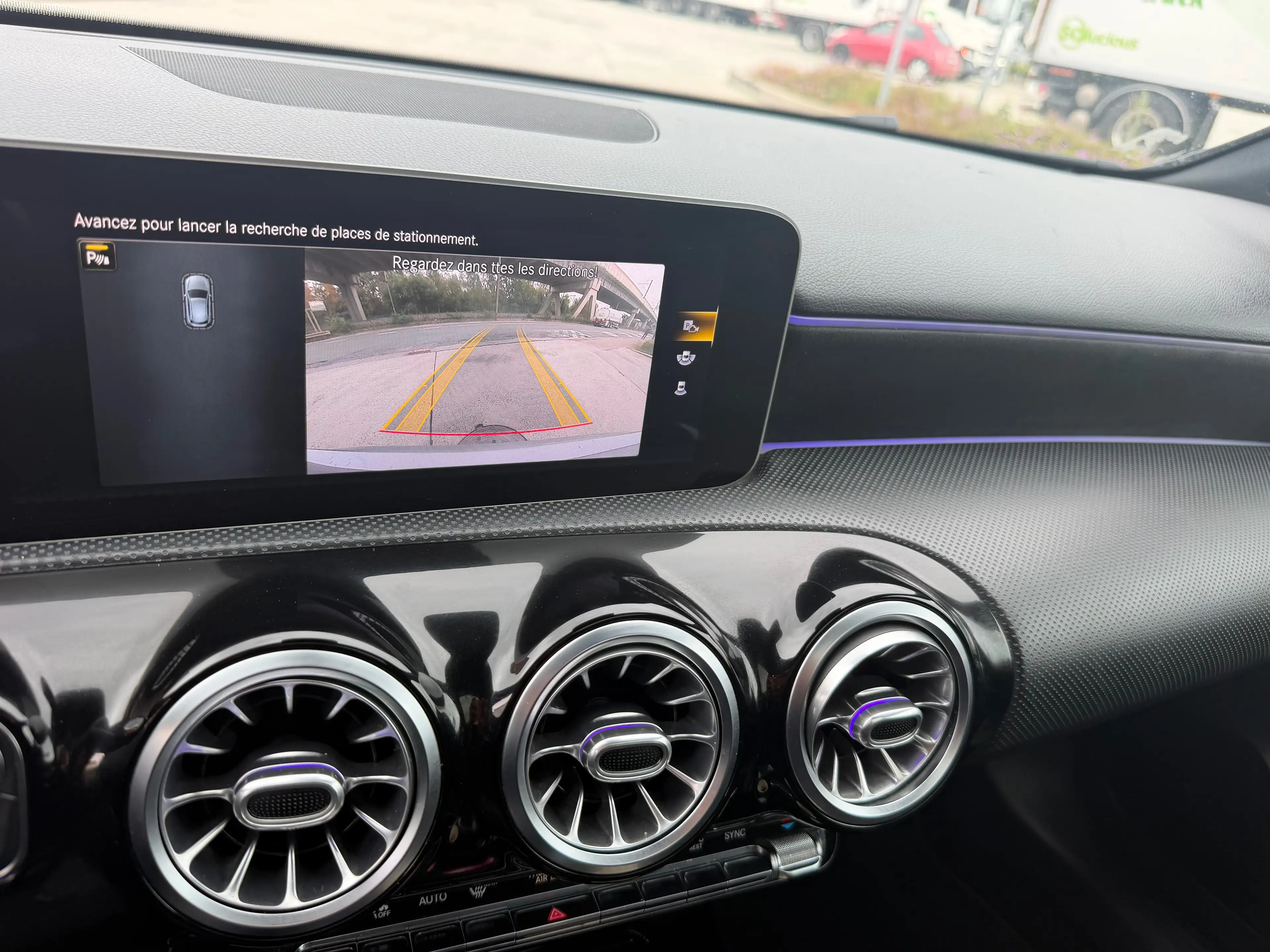 Mercedes-Benz A 180 d PACK AMG Full Options — photo 13