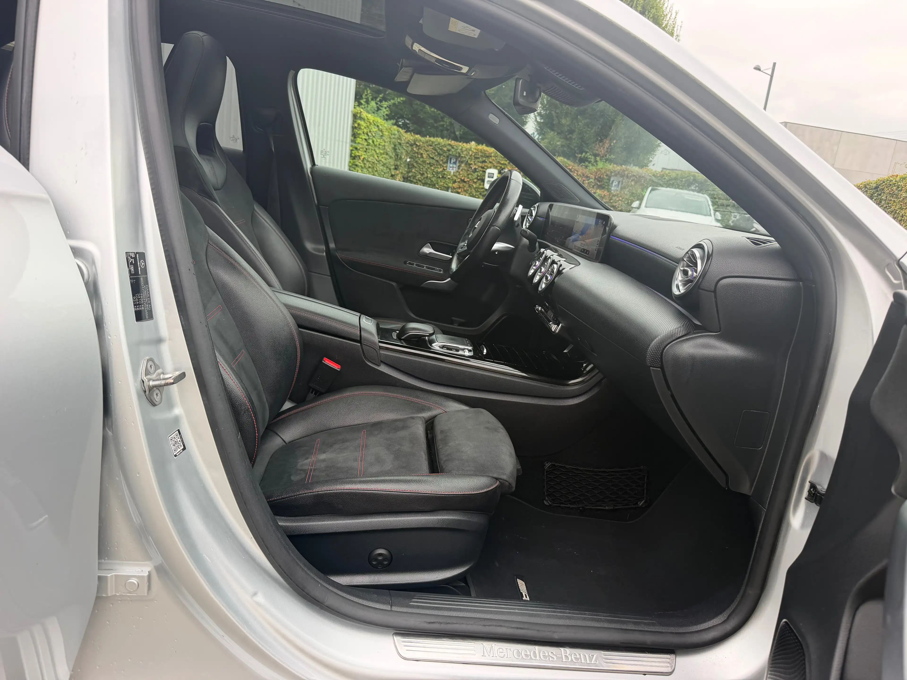 Mercedes-Benz A 180 d PACK AMG Full Options — photo 15
