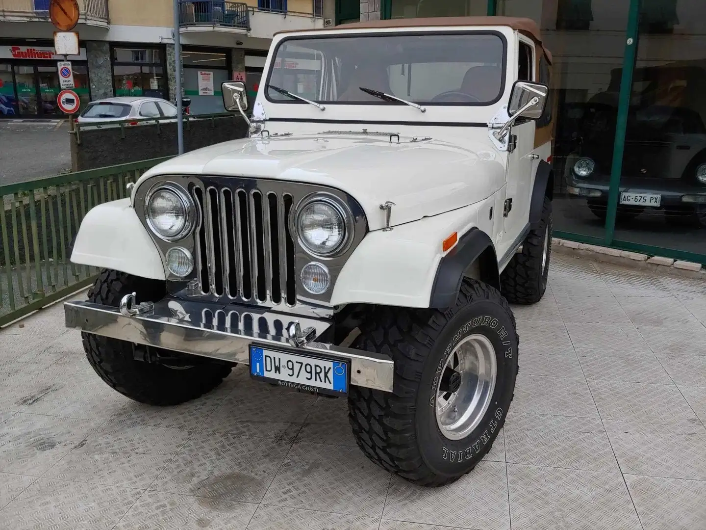 Jeep CJ-7 V8 5.0 150CV - 1