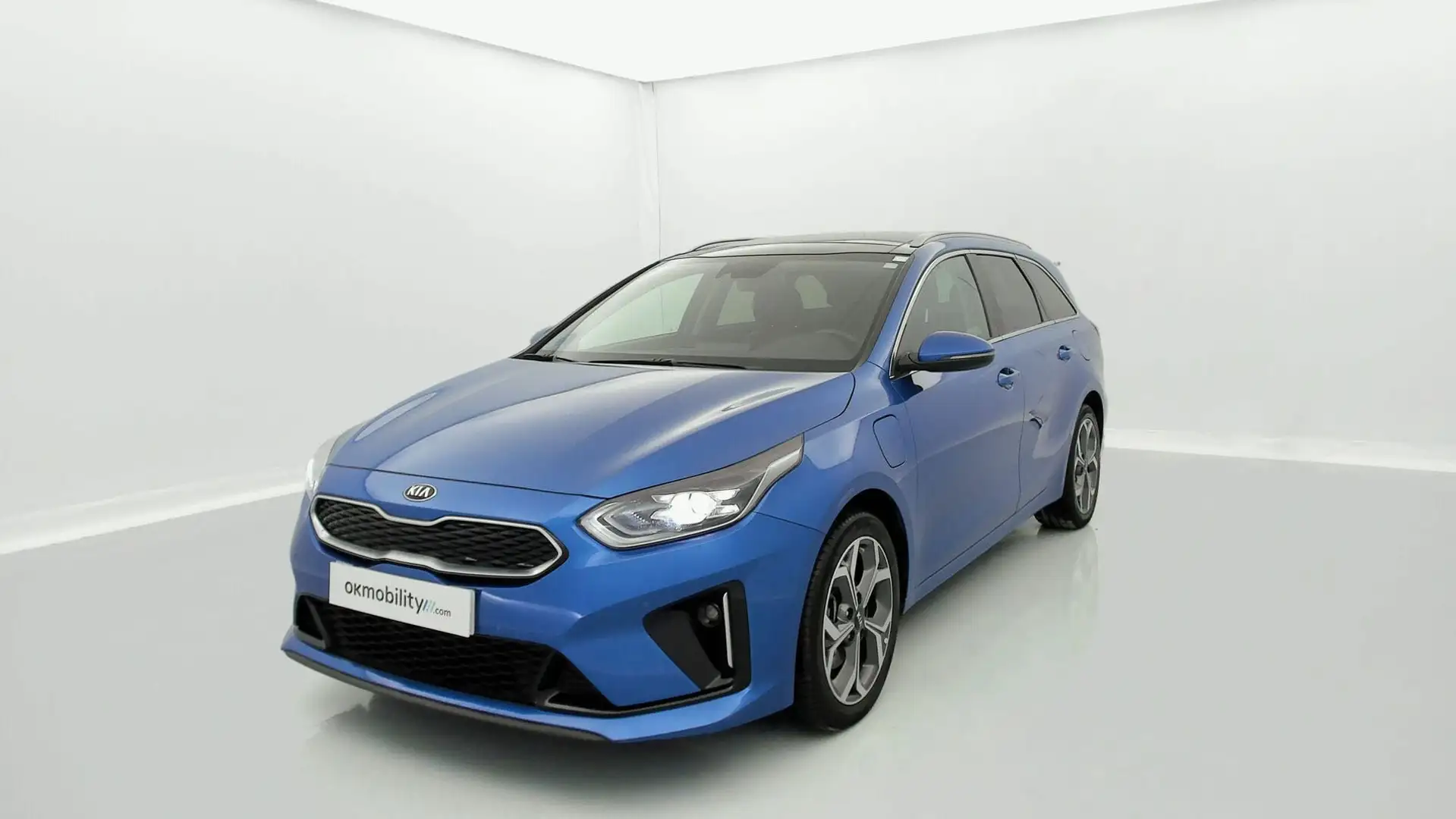 Kia Ceed / cee'd Tourer 1.6 MHEV iMT Eco-Dynamics Tech 136 Azul - 1