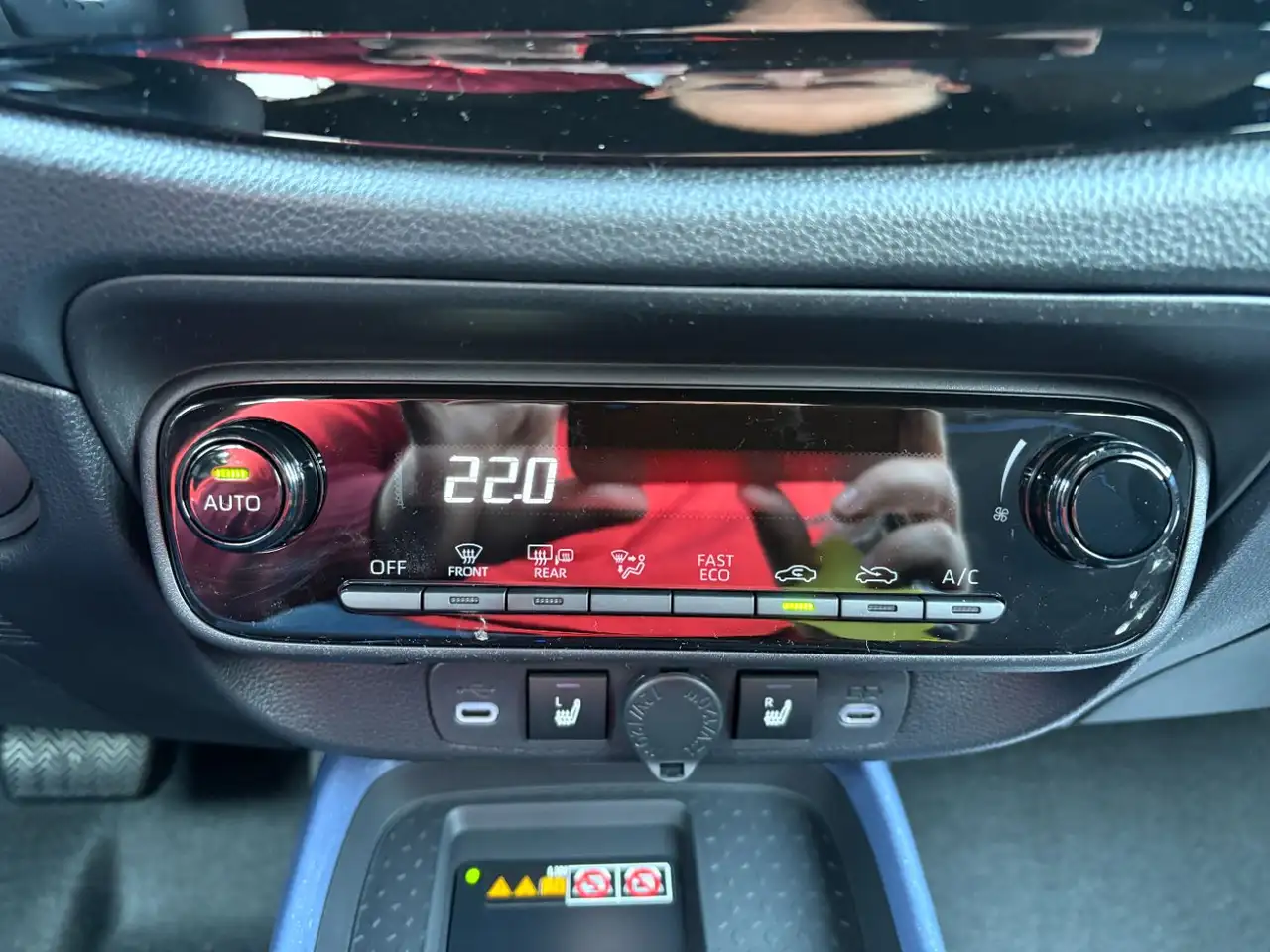 Toyota Aygo X 1.5 Hybrid CVT Teamplayer Der NEUE 12