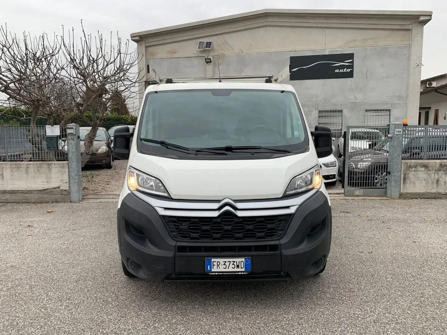 Citroen Jumper 30 BlueHDi 120 S&S PC-TN Atlante Bílá - 1