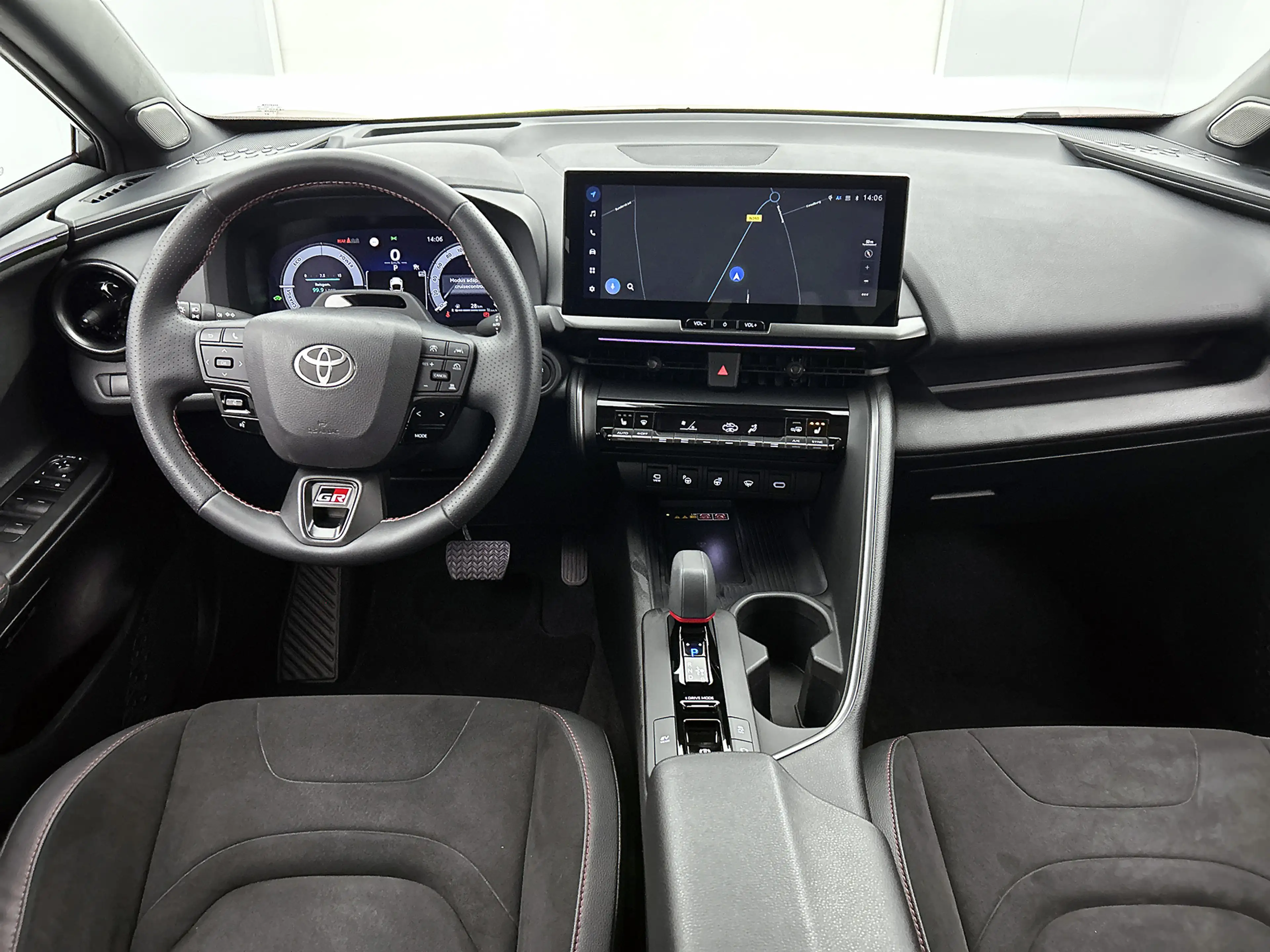 Toyota C-HR 200 AWD GR Sport Premiere Edition | JBL | Stoel+St — photo 4
